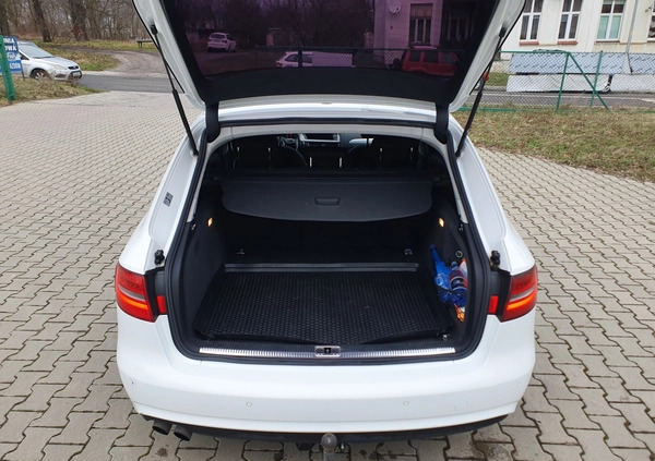 Audi A4 cena 45900 przebieg: 269000, rok produkcji 2013 z Legnica małe 92